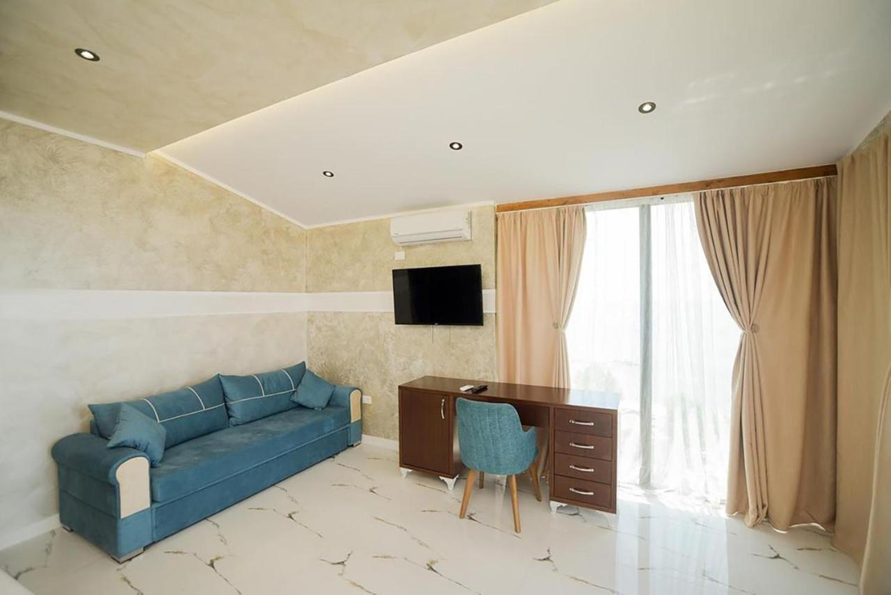 Hotel Arbeni *